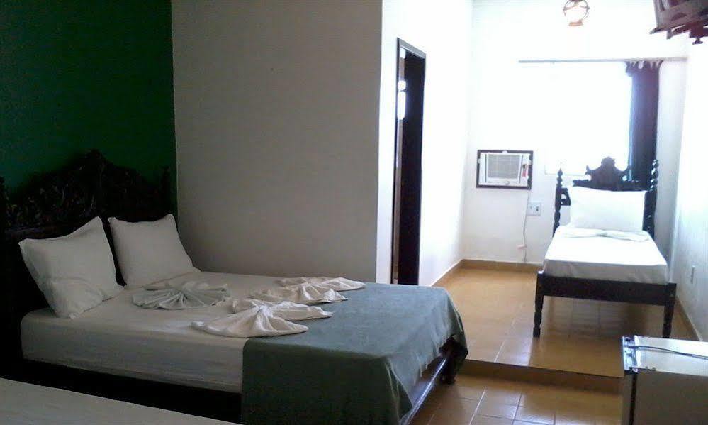 Beach Hotel Jacuma Buitenkant foto