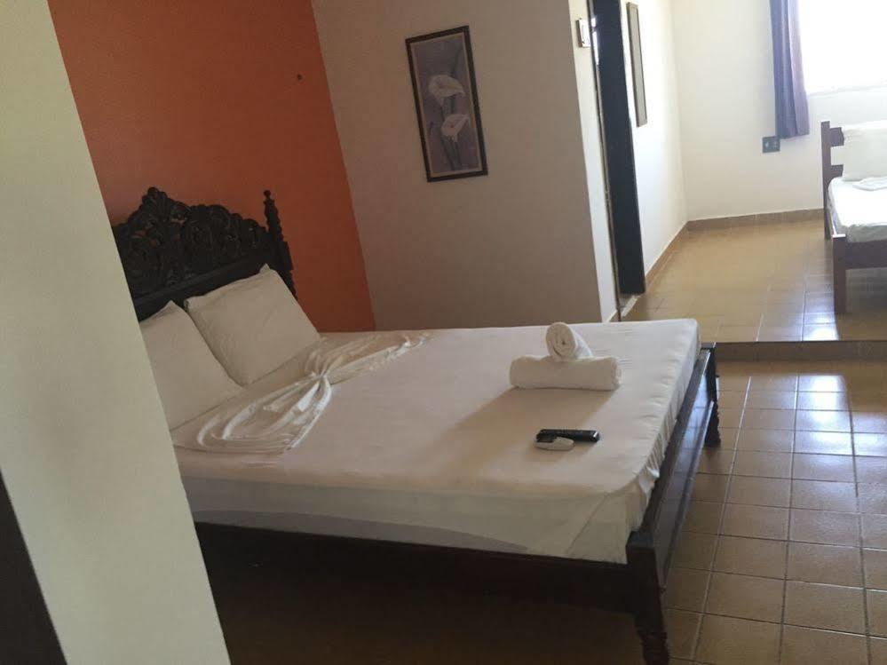 Beach Hotel Jacuma Buitenkant foto